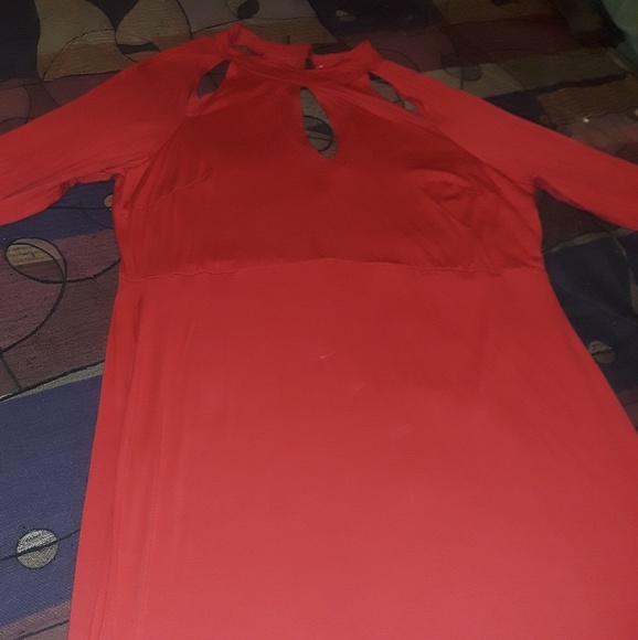 Dress - Picture 2 of 2